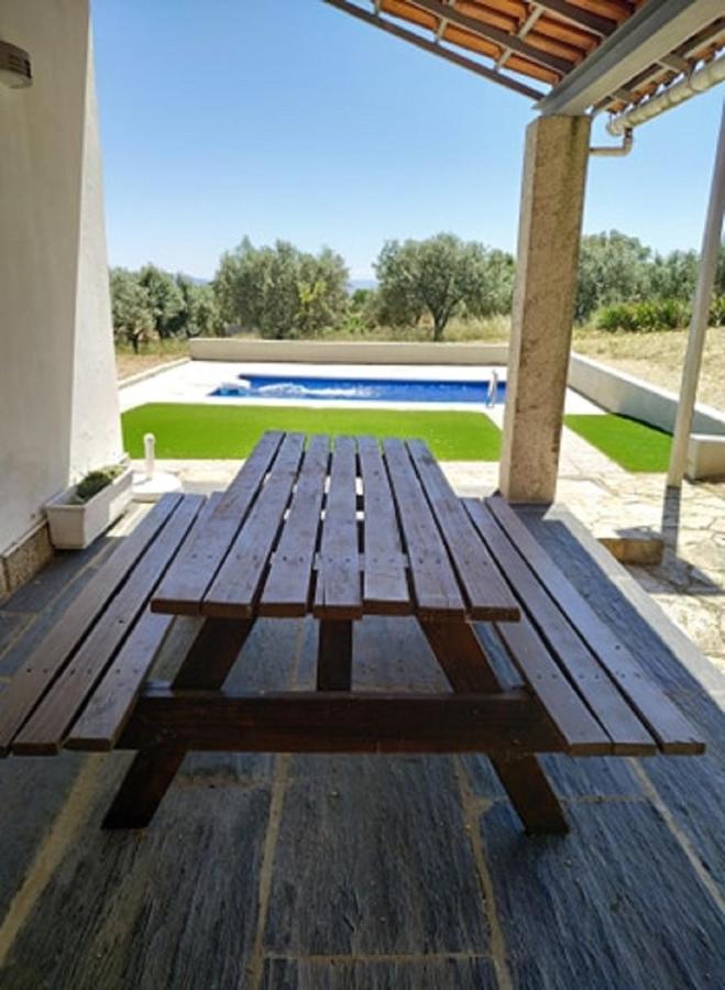 Alojamento Rural De Vales Vales  Extérieur photo